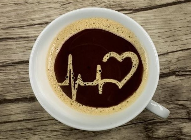 Гіпертонія та кава: стільки чашок кави в день можна випивати, якщо у вас підвищений артеріальний тиск?